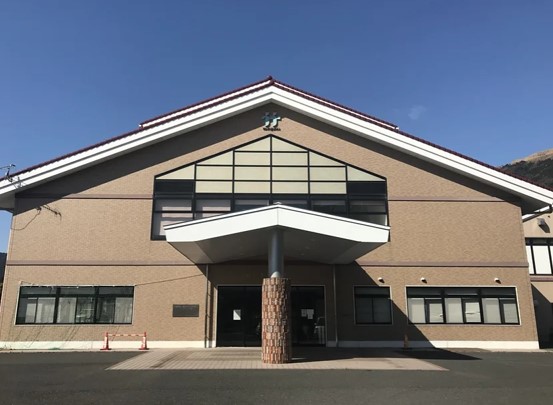介護老人保健施設こもれび